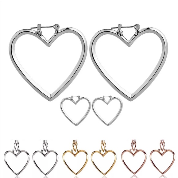 ✨Silver Double Heart Dangle Earrings✨ - Picture 4 of 8